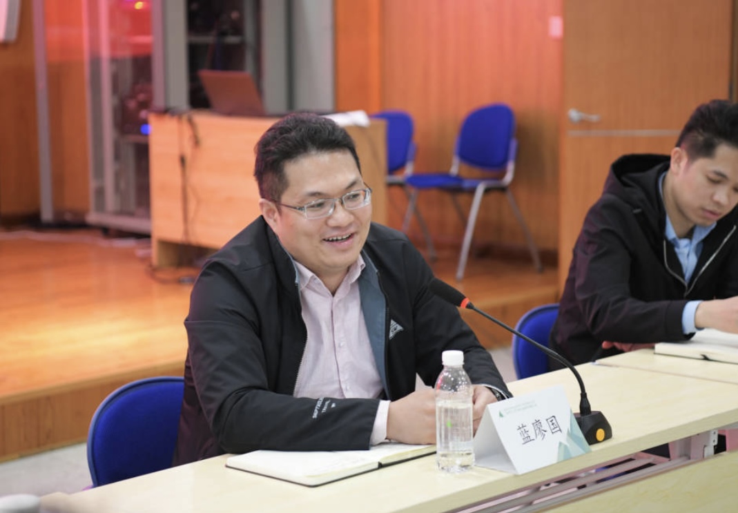 集团公司党委副书记、纪委书记蓝廖国书记发言.jpg